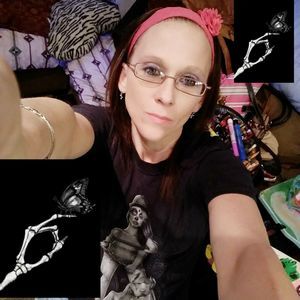 Meet your Posher, Opal